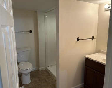 518 Bremer Street - Photo Thumbnail 10