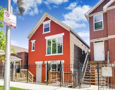 1821 S Fairfield Avenue - Photo Thumbnail 1