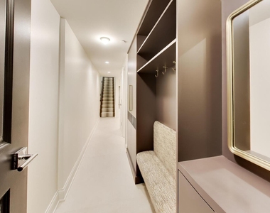 45 E Division Street - Photo Thumbnail 49