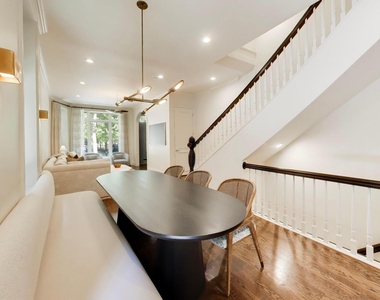 45 E Division Street - Photo Thumbnail 12