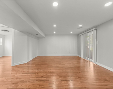 15954 Ozark Avenue - Photo Thumbnail 22