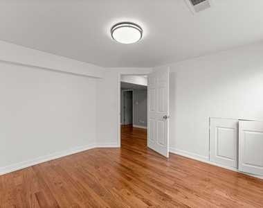 15954 Ozark Avenue - Photo Thumbnail 14