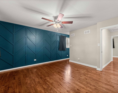 15954 Ozark Avenue - Photo Thumbnail 5