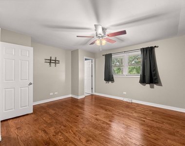 15954 Ozark Avenue - Photo Thumbnail 21