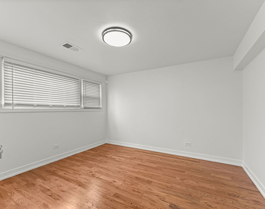 15954 Ozark Avenue - Photo Thumbnail 24