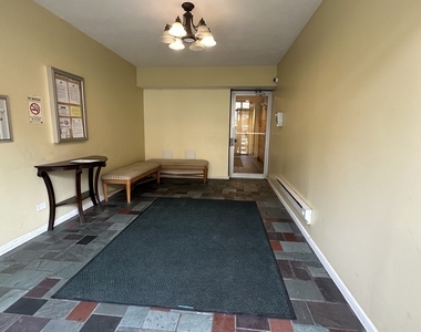 5953 N Kenmore Avenue - Photo Thumbnail 2