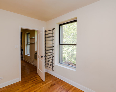 1430 N Dearborn Parkway - Photo Thumbnail 1