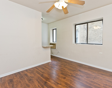 1430 N Dearborn Street - Photo Thumbnail 3