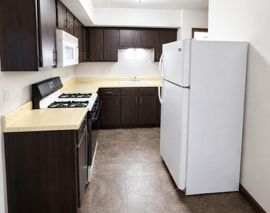 6360 Washington Street - Photo Thumbnail 2