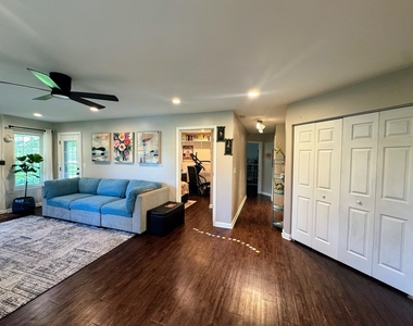 115 E Fabish Drive - Photo Thumbnail 4
