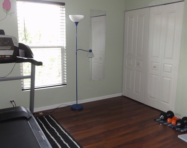 3156 Bromley Lane - Photo Thumbnail 5