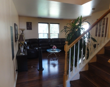 3156 Bromley Lane - Photo Thumbnail 1