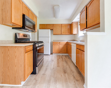 21258 W Cascade Court - Photo Thumbnail 6