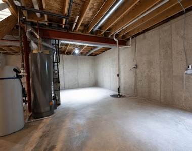 21258 W Cascade Court - Photo Thumbnail 14