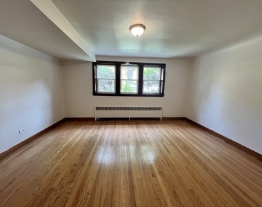 1928 Grove Avenue - Photo Thumbnail 2