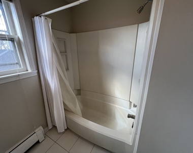 301 W Main Street - Photo Thumbnail 7