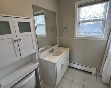301 W Main Street - Photo Thumbnail 8