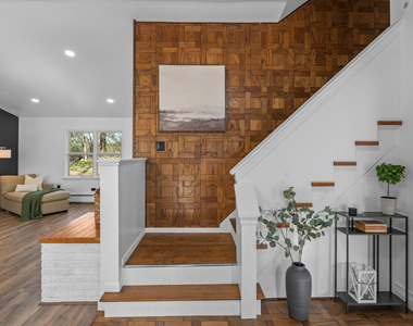 1619 Mar Drive - Photo Thumbnail 3