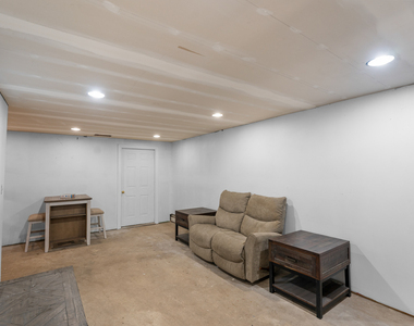 1619 Mar Drive - Photo Thumbnail 29