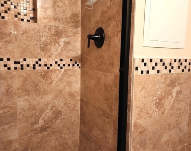 209 N Stevenson Lane - Photo Thumbnail 16