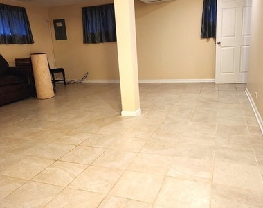 209 N Stevenson Lane - Photo Thumbnail 18