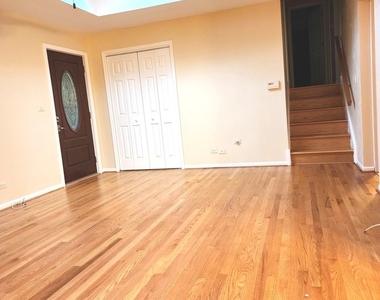 209 N Stevenson Lane - Photo Thumbnail 1
