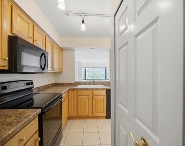 470 Fawell Boulevard - Photo Thumbnail 3