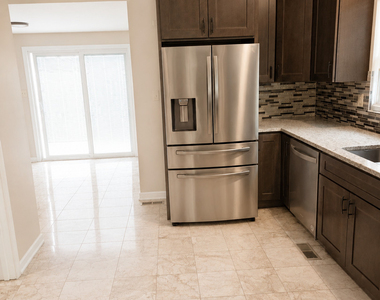8443 S Green Street - Photo Thumbnail 2