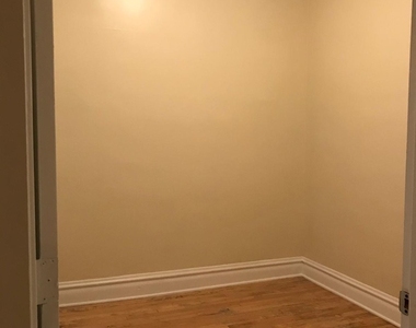 2734 W 18th Street - Photo Thumbnail 6
