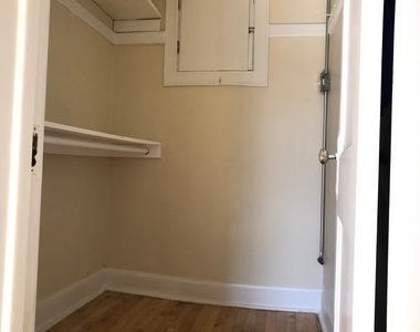2734 W 18th Street - Photo Thumbnail 7