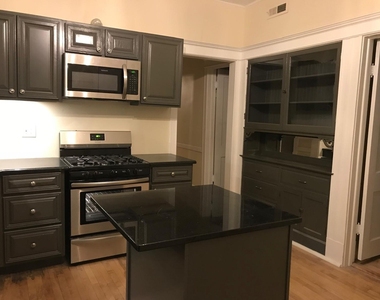 2734 W 18th Street - Photo Thumbnail 3