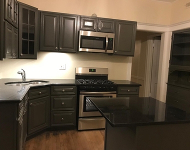 2734 W 18th Street - Photo Thumbnail 4