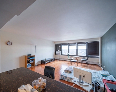 6030 N Sheridan Road - Photo Thumbnail 5