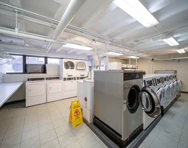 6030 N Sheridan Road - Photo Thumbnail 20