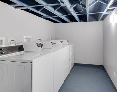 2734 W 18th Street - Photo Thumbnail 17