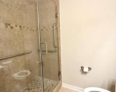 18903 Pinewood Point Lane - Photo Thumbnail 39