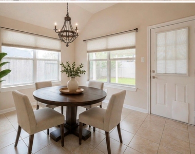 18903 Pinewood Point Lane - Photo Thumbnail 16