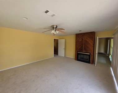 7334 Darnell Street - Photo Thumbnail 5