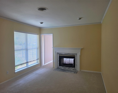 7334 Darnell Street - Photo Thumbnail 3