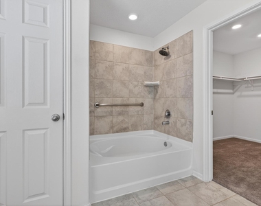 3322 Nila Creek Drive - Photo Thumbnail 18