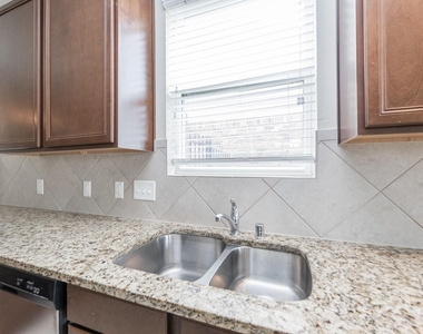 24922 Scarlatti Cantata Drive - Photo Thumbnail 11