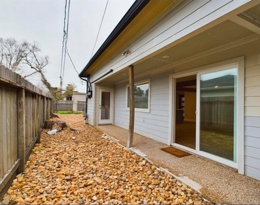 9007 Sharpcrest Street - Photo Thumbnail 16