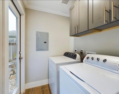 9007 Sharpcrest Street - Photo Thumbnail 9