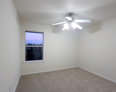 14407 Birch Knoll Lane - Photo Thumbnail 10