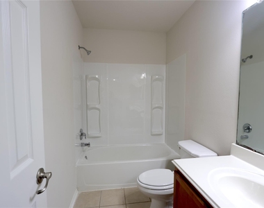 14407 Birch Knoll Lane - Photo Thumbnail 11