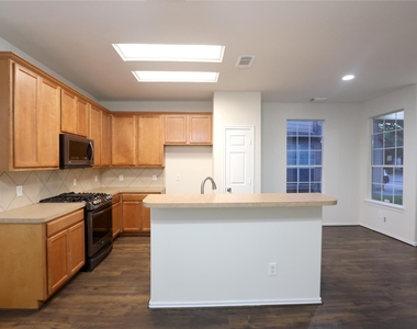 14407 Birch Knoll Lane - Photo Thumbnail 4