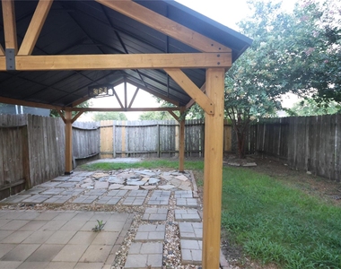 14407 Birch Knoll Lane - Photo Thumbnail 13