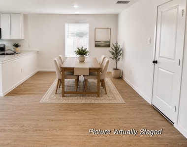 14978 N Ascot Bend Circle - Photo Thumbnail 12