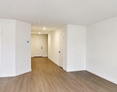 14978 N Ascot Bend Circle - Photo Thumbnail 2