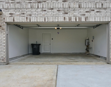 14978 N Ascot Bend Circle - Photo Thumbnail 36